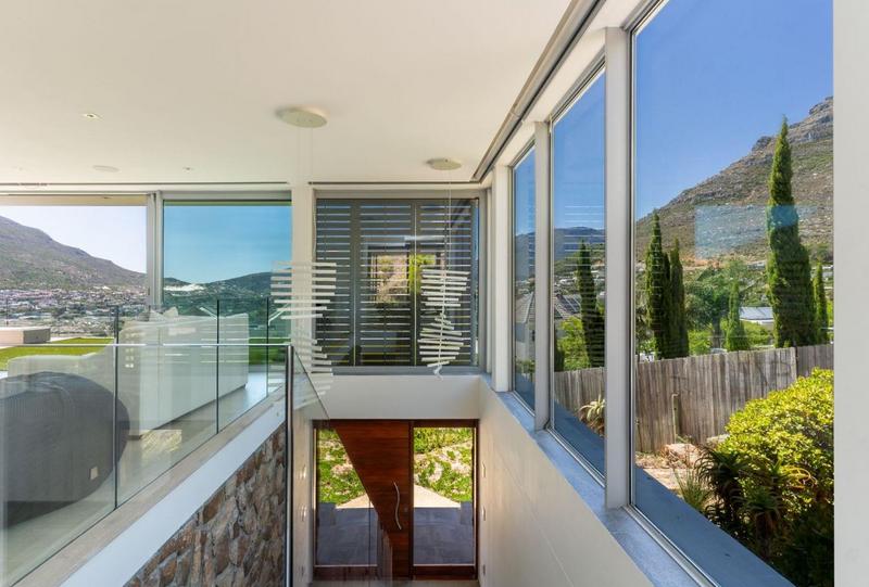 5 Bedroom Property for Sale in Hout Bay Western Cape